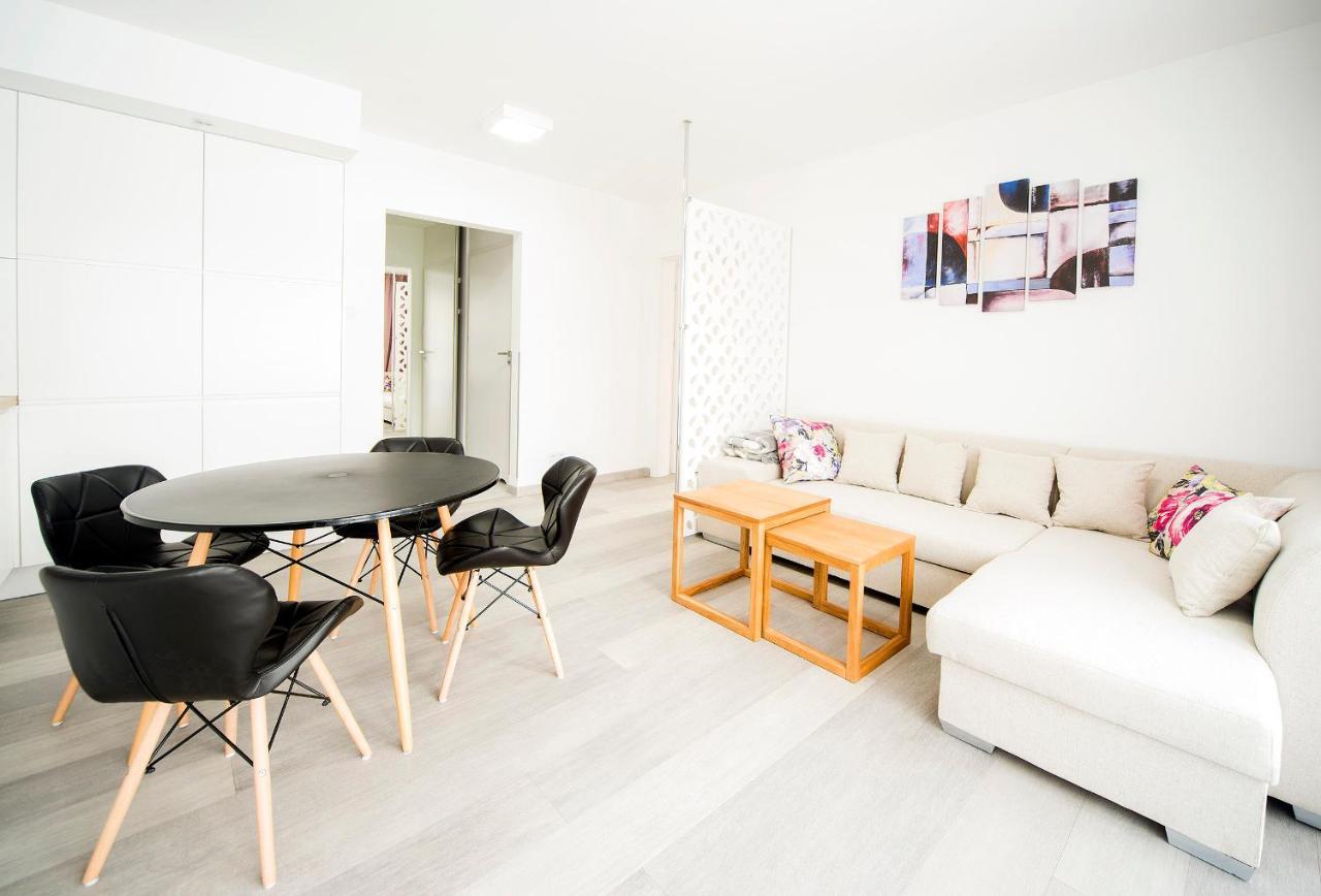 Apartamenty Everysky - Konopnickiej 11 คาร์ปัตซ์ ภายนอก รูปภาพ
