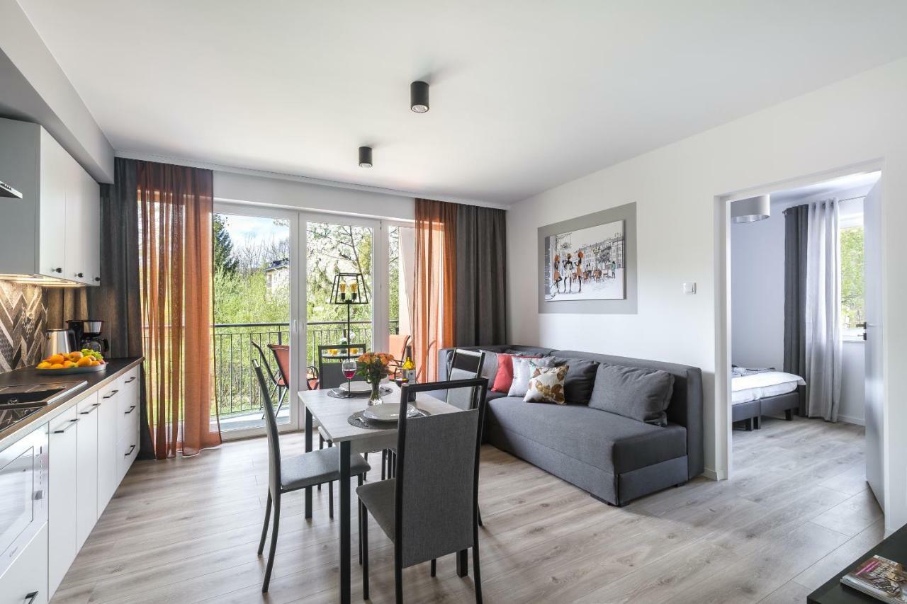 Apartamenty Everysky - Konopnickiej 11 คาร์ปัตซ์ ภายนอก รูปภาพ